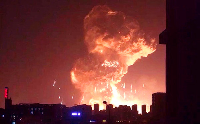 為“天津濱海” 遇難者祈福，為生存者加油